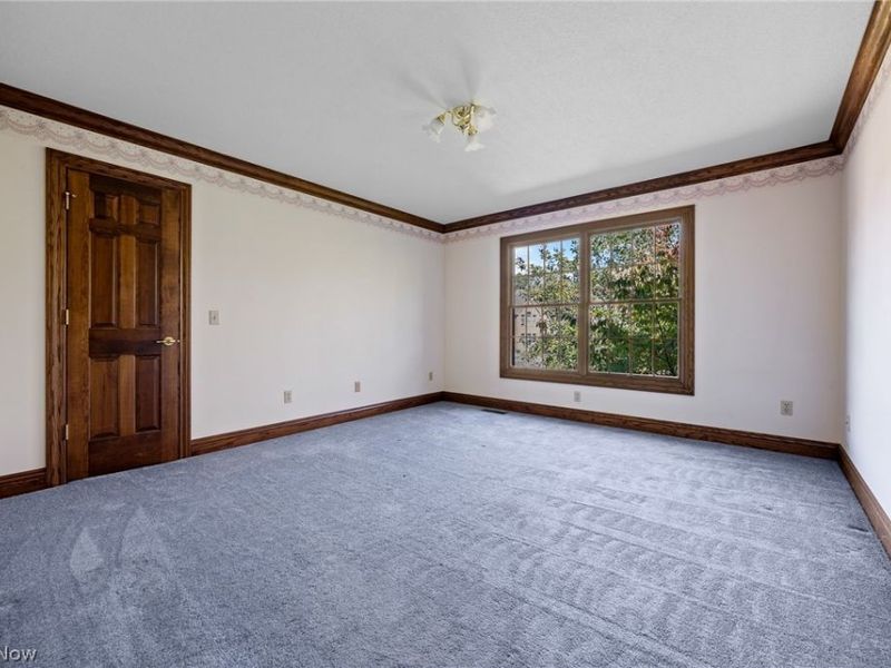 7004 Salerno Street NW, Canton, OH 44718 Photo 32