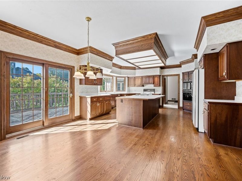7004 Salerno Street NW, Canton, OH 44718 Photo 7