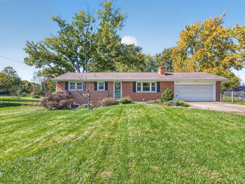 3909 Sterling Drive, Franklin Township, OH 45005 Photo 1