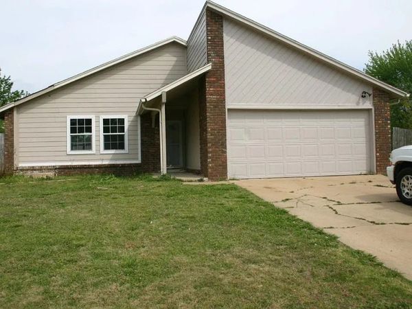 1400 W Princeton Court , Broken Arrow, OK 74012