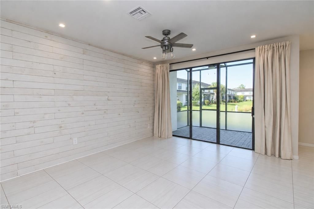 7421 Rockefeller Dr , Naples, FL 34119 Photo