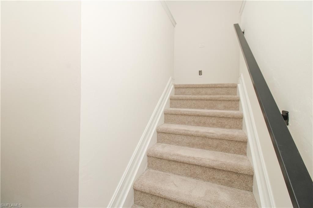 7421 Rockefeller Dr , Naples, FL 34119 Photo