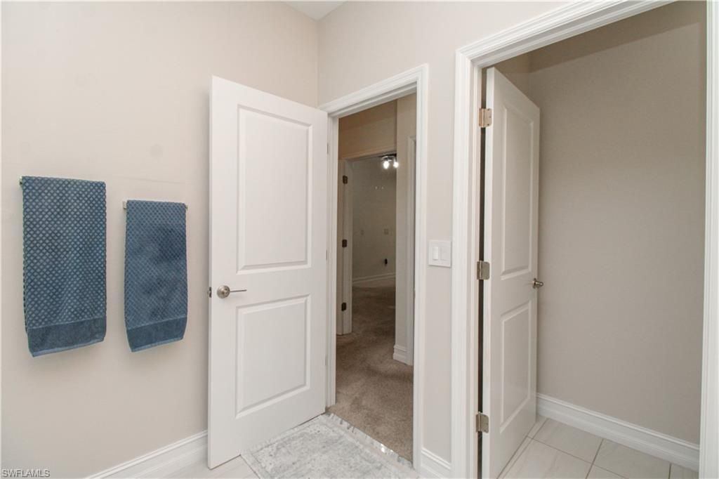 7421 Rockefeller Dr , Naples, FL 34119 Photo