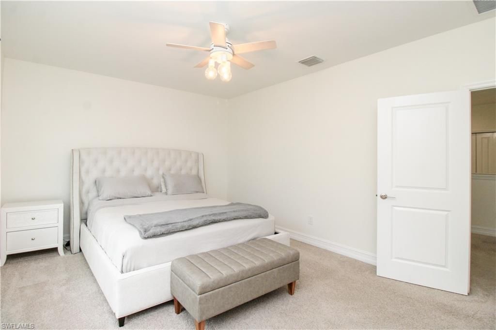7421 Rockefeller Dr , Naples, FL 34119 Photo