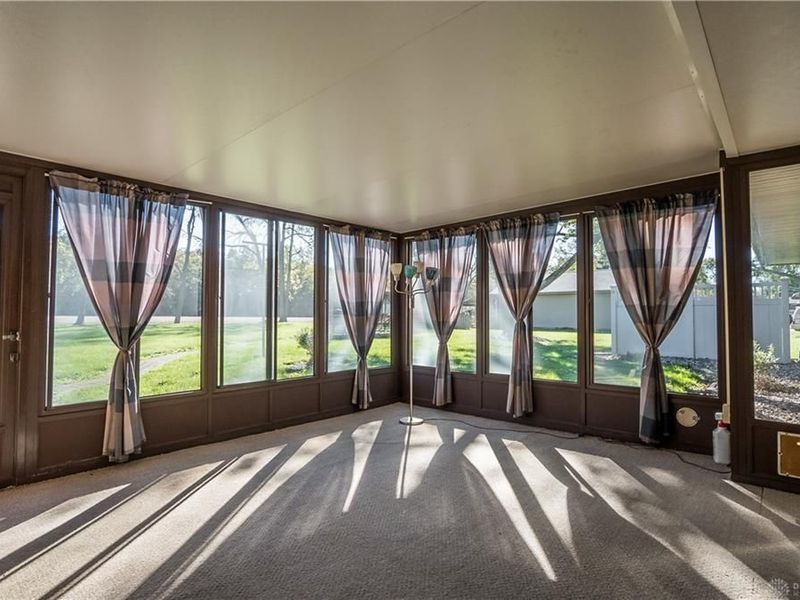6315 Country Estates Drive, Tipp City, OH 45371 Photo 12
