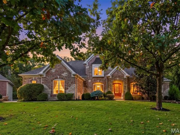112 Castlewood Estates Drive, O'Fallon, MO 63368
