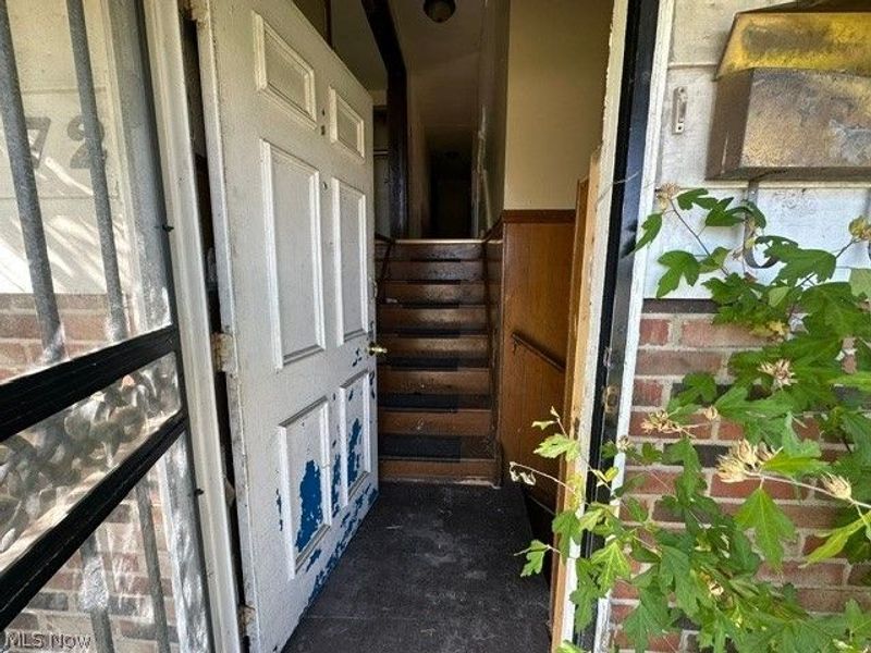 4372 E 146, Cleveland, OH 44128 Photo 3