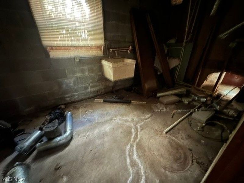4372 E 146, Cleveland, OH 44128 Photo 9