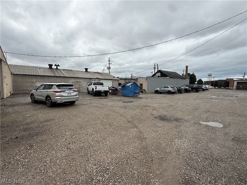 9617 Clinton Road, Brooklyn, OH 44144 Photo 6