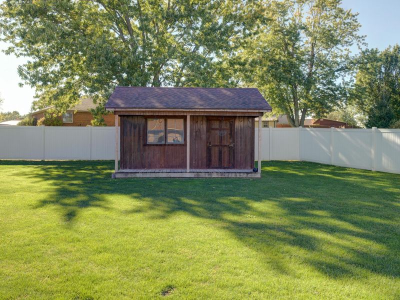 104 Warwick Court, Greenville, OH 45331 Photo 34