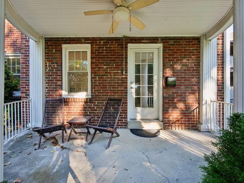 1942 Guilford Road, Columbus, OH 43221 Photo 5
