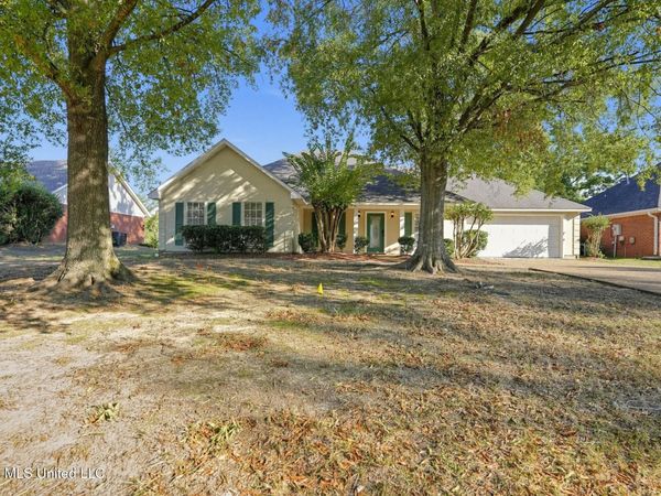 615 Olympic Drive, Flowood, MS 39232
