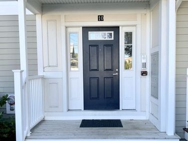 10 Malta St, Unit 4, Hull, MA 02045
