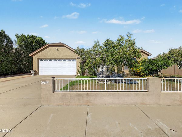 5414 W EUGIE Avenue, Glendale, AZ 85304