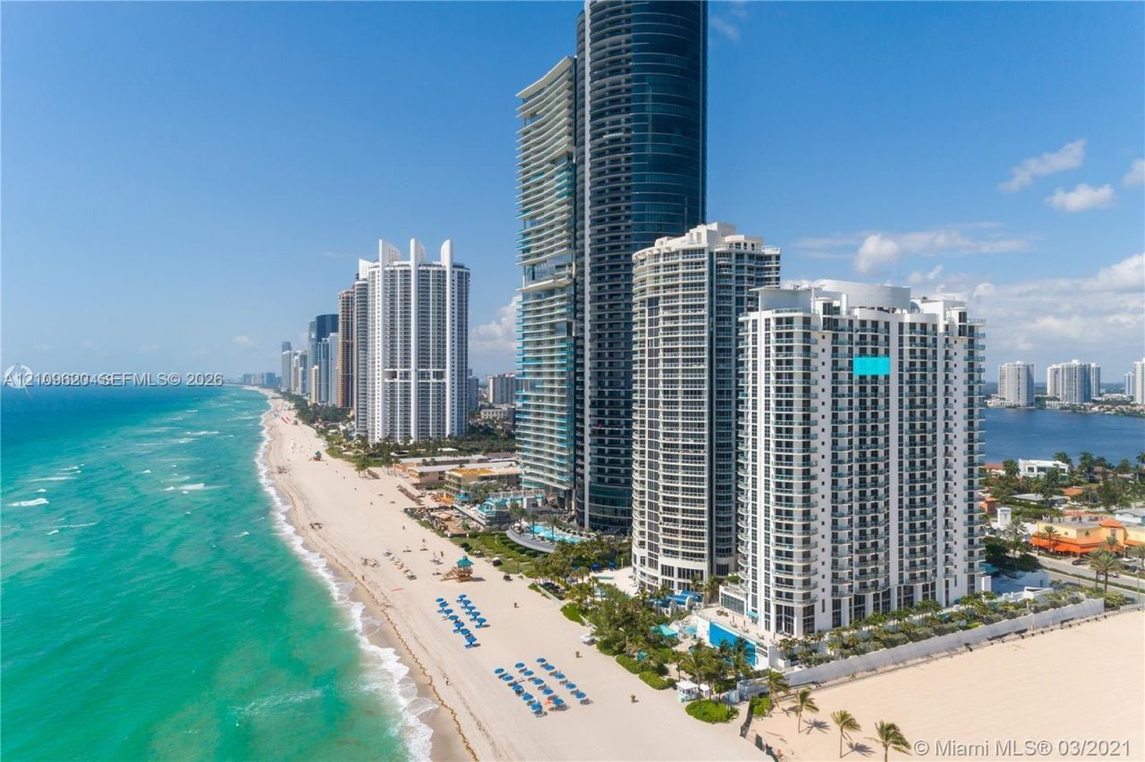 18683 Collins Av , Unit 510, Sunny Isles Beach, FL 33160 Photo