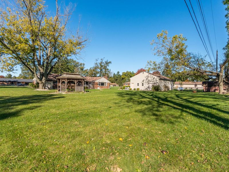 6315 Country Estates Drive, Tipp City, OH 45371 Photo 30