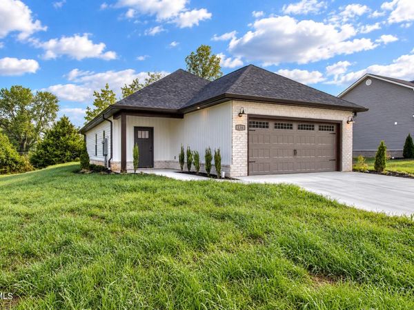 136 Ervin Loop, Erwin, TN 37650