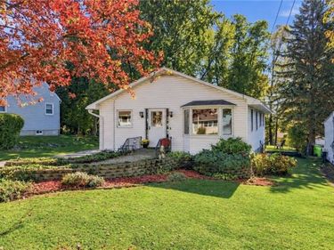 129 Kendall Drive W, East Syracuse, NY 13057