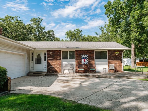 23334 Church Rd, Dover, WI 53139