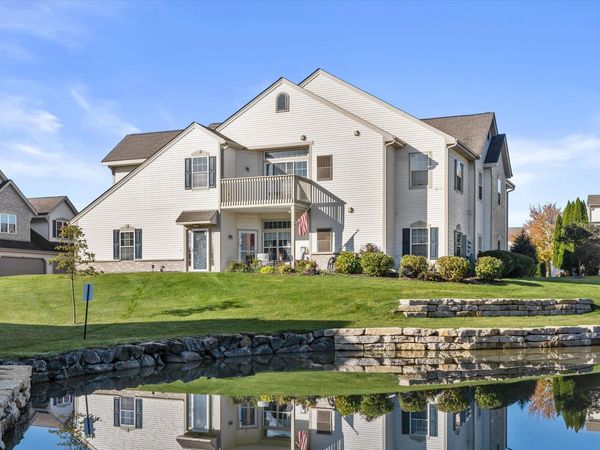 981 Hastings Ct, Unit 202, Mount Pleasant, WI 53406