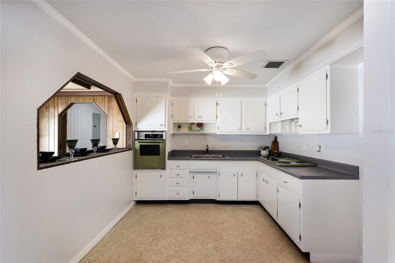 2877 Michigan Street , Sarasota, FL 34237 Photo