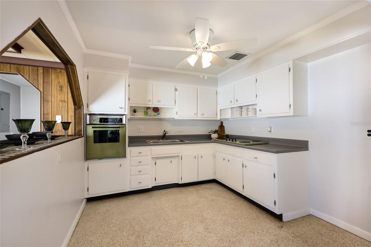 2877 Michigan Street , Sarasota, FL 34237 Photo