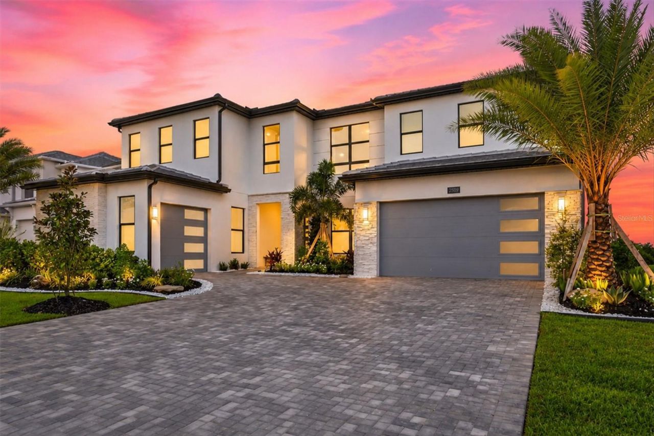2509 Waterfront Circle , Sarasota, FL 34240 Main Photo