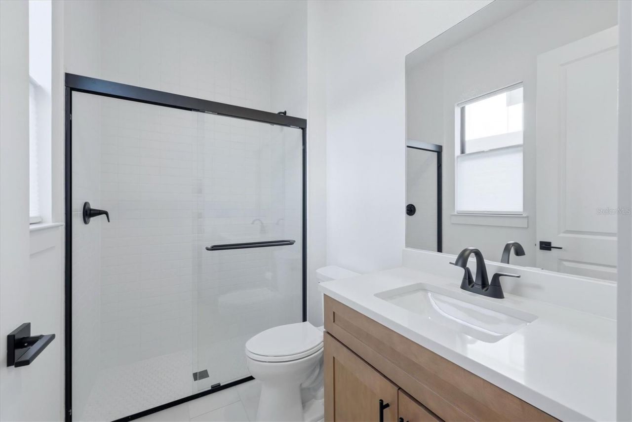2509 Waterfront Circle, Sarasota, FL 34240 Photo