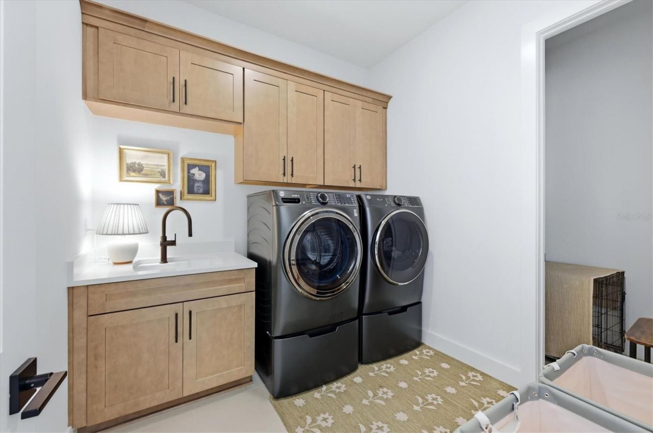 2509 Waterfront Circle, Sarasota, FL 34240 Photo