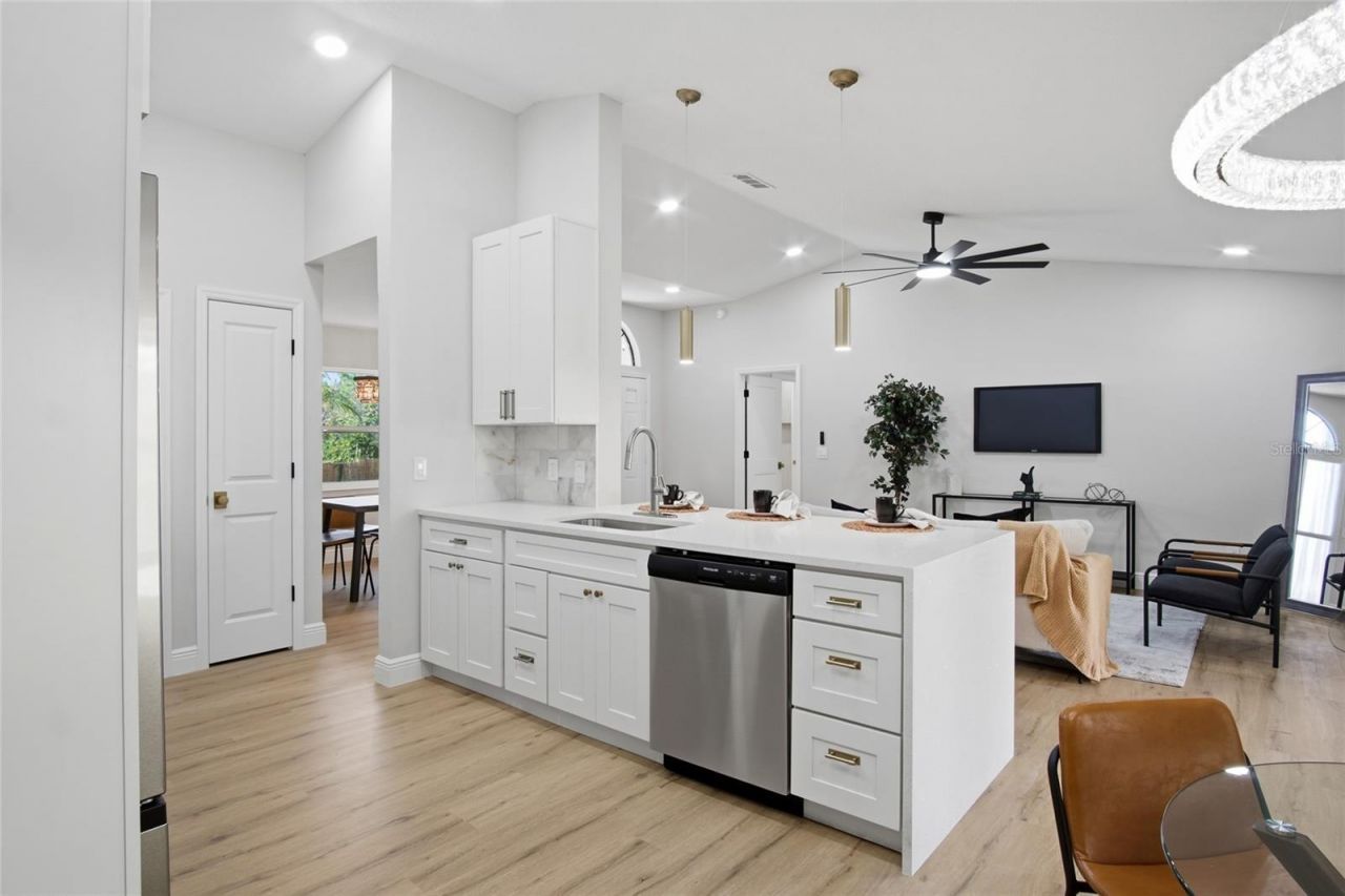 474 Sandpiper Ridge Drive, Orlando, FL 32835 Photo