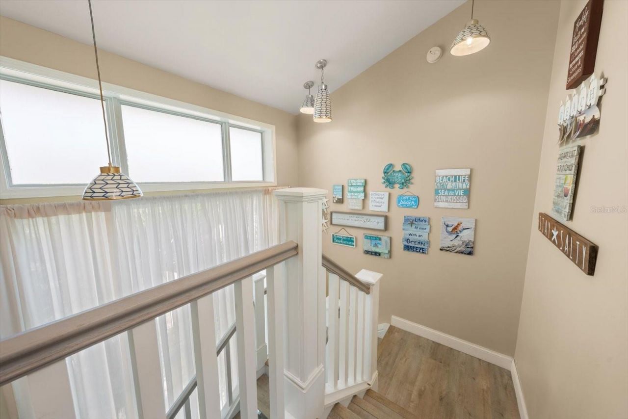 744 Eldorado Avenue, Clearwater, FL 33767 Photo