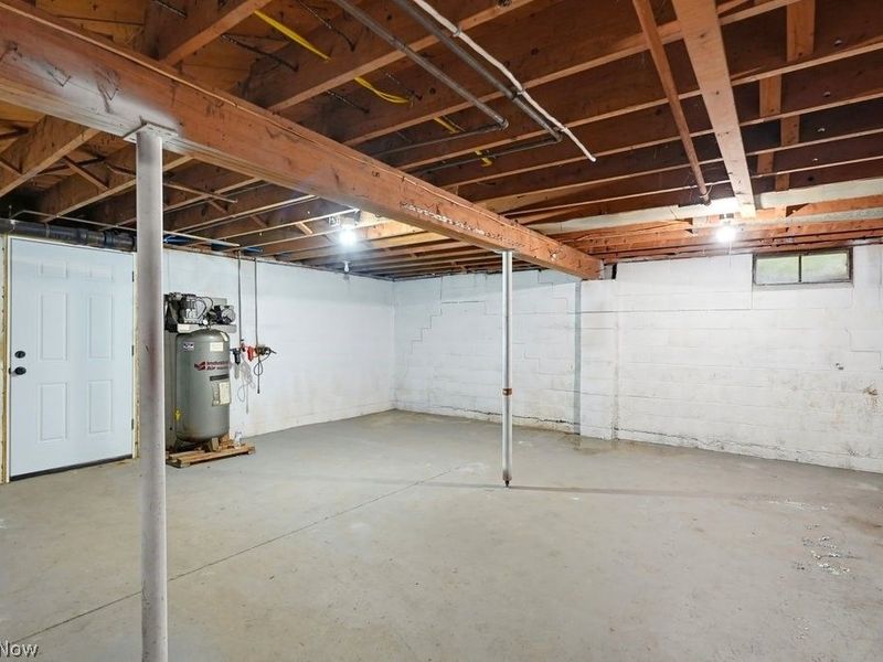 2689 Heckman Road, Green, OH 44685 Photo 32