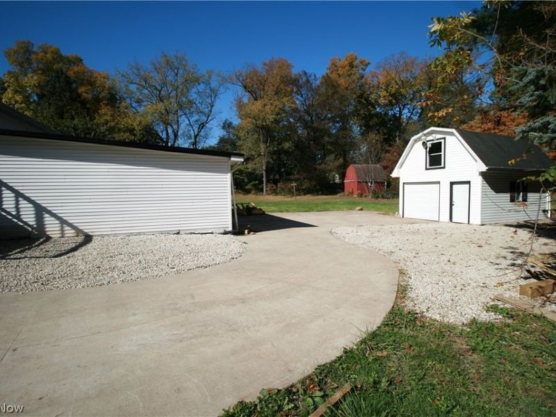 2689 Heckman Road, Green, OH 44685 Photo 36