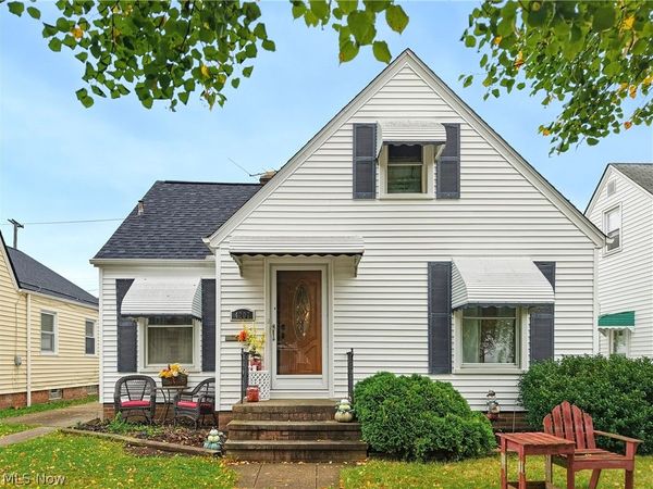 4207 W 58th Street , Cleveland, OH 44144