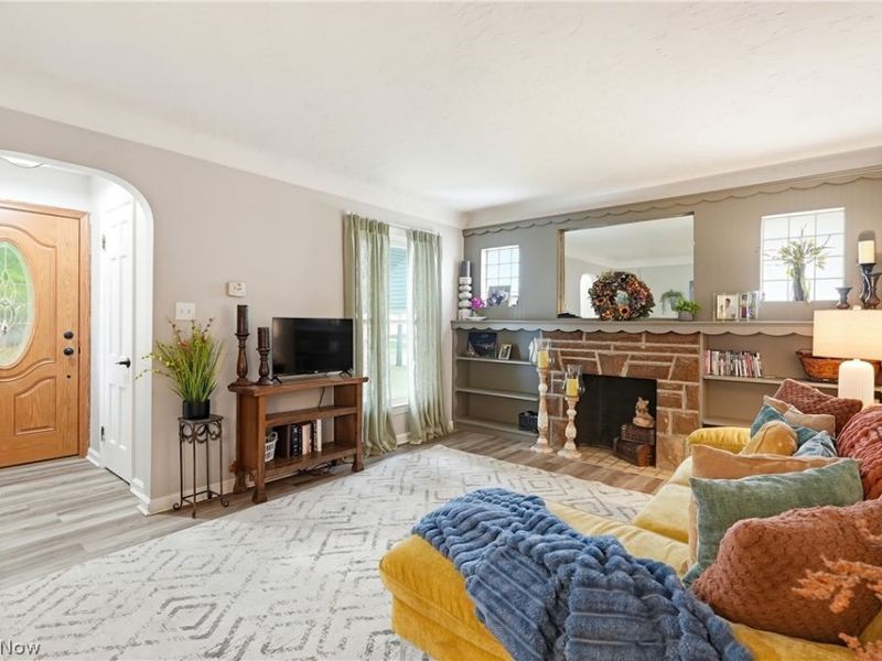 4207 W 58th Street , Cleveland, OH 44144 Photo 7