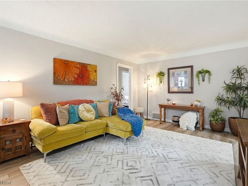4207 W 58th Street , Cleveland, OH 44144 Photo 8