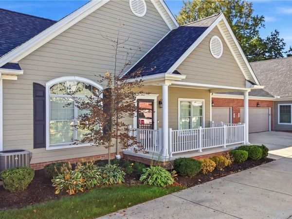 4300 Westford Place , Canfield, OH 44406