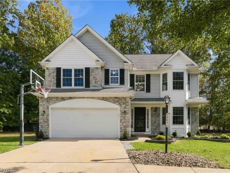 15831 Falmouth Oval , Middleburg Heights, OH 44130 Photo 1