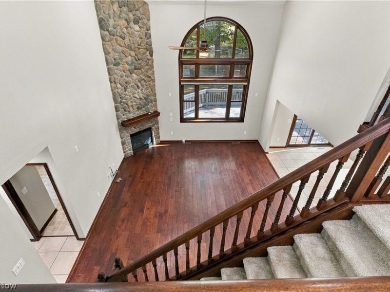 15831 Falmouth Oval , Middleburg Heights, OH 44130 Photo 18