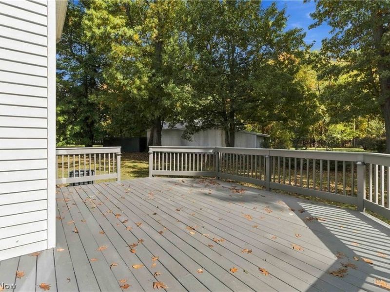 15831 Falmouth Oval , Middleburg Heights, OH 44130 Photo 40