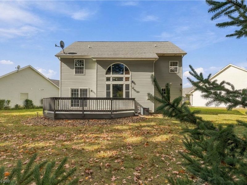 15831 Falmouth Oval , Middleburg Heights, OH 44130 Photo 41