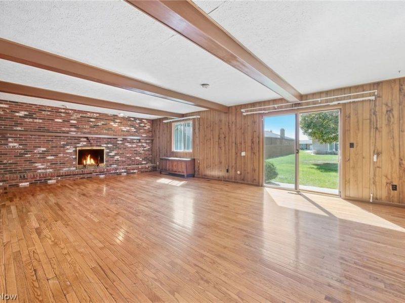 15559 Cottonwood Oval, Middleburg Heights, OH 44130 Photo 18