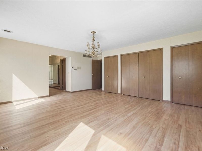 15559 Cottonwood Oval, Middleburg Heights, OH 44130 Photo 26