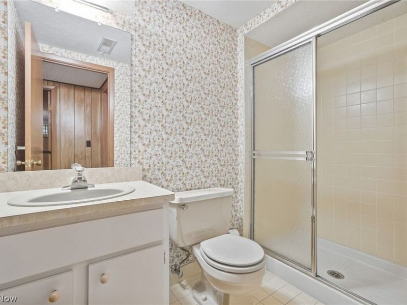 15559 Cottonwood Oval, Middleburg Heights, OH 44130 Photo 44