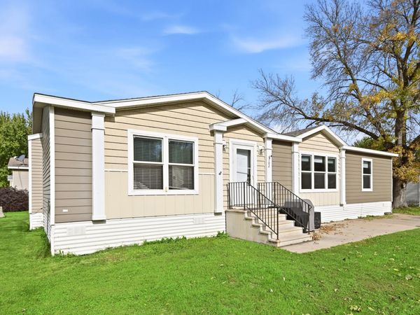 102 Cascade Lane, Rockford, MN 55373