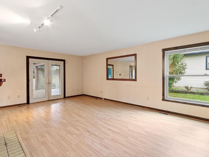 1279 Chatham Ridge Road , Westerville, OH 43081 Photo 8