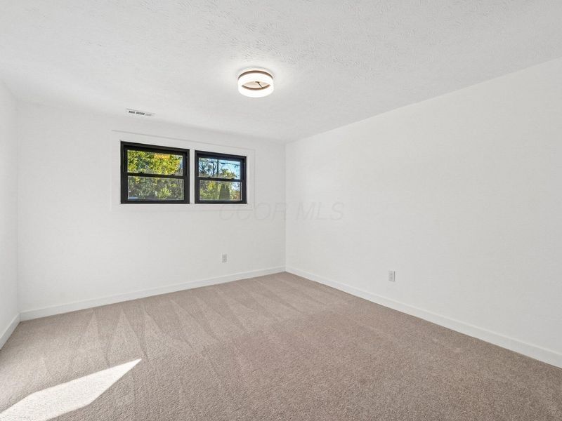 3731 Behm Road , Columbus, OH 43207 Photo 24