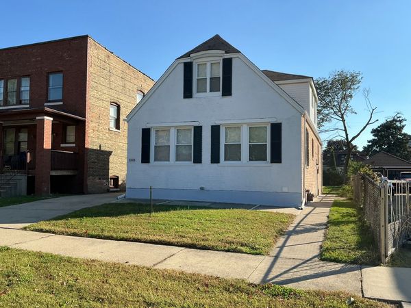 2323 Vernon Street, Blue Island, IL 60406
