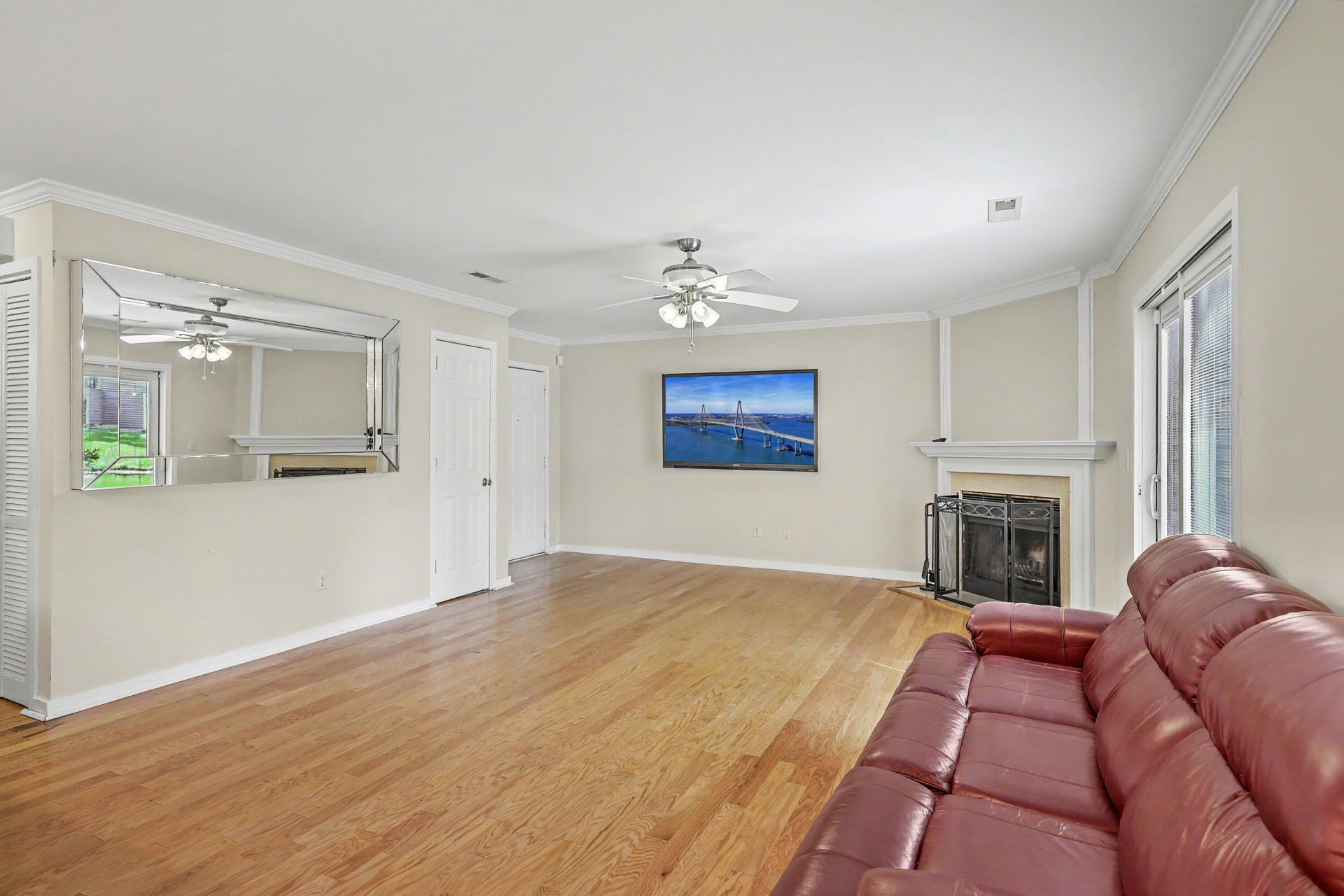 7951 Cricket Court Photo 6