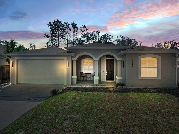 1239 VISTA WAY , CLEARWATER, FL 33755